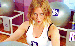 scarjoing:the hottie body hump club with scarlett johansson (x)
