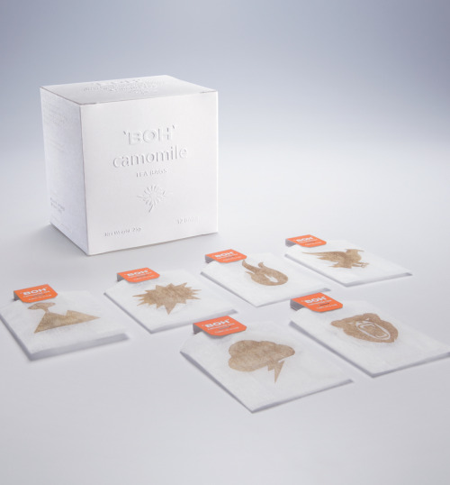 M&C Saatchi, MalaysiaTransforming tea - chamomile tea bags with stressing symbols turn into calm