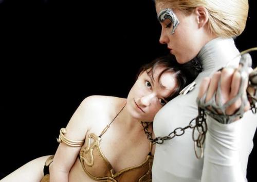 7venofnine:  Seven of Nine and Leia 2 by porn pictures