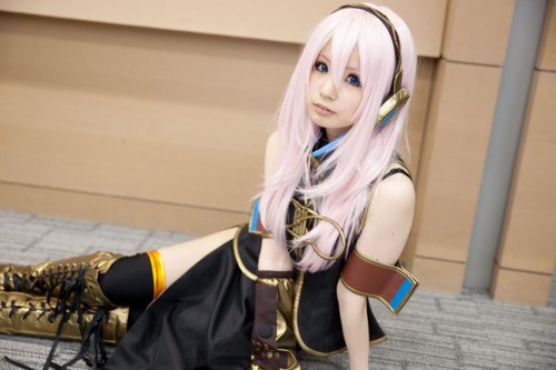 armband boots cosplay headset lilium megurine luka pink hair skirt sleeveless blouse thighhighs voca