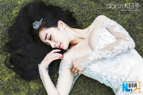 杨幂 (Yang Mi), for Darizi [10 ‘12]