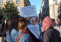 androphilia:  French women demonstrate against