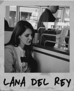 diamondsanddelrey:   Lana Del Rey and Marina