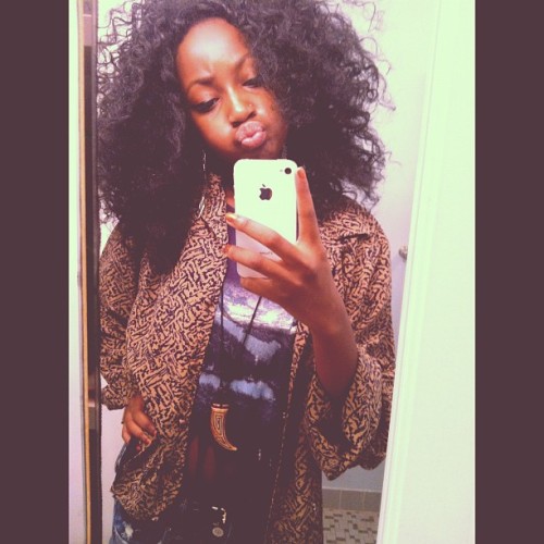 r0uxxx:  💫💥 late (Taken with Instagram) 