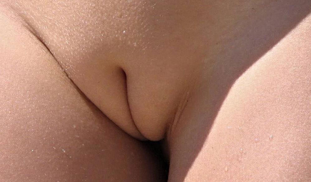 Up close shaved cunt