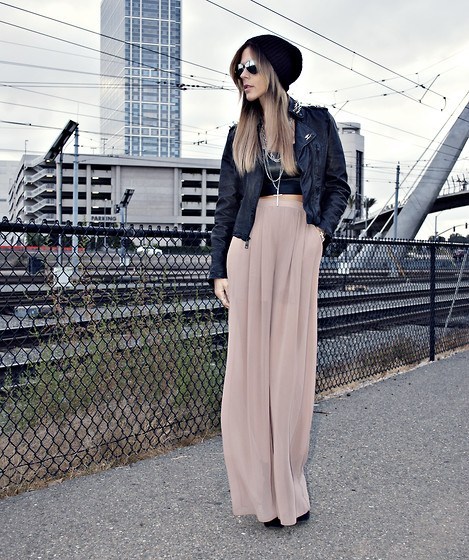 How to use maxi skirts in Fall &lsquo;12? Here are a few looks. Don&rsquo;t hesisate to try 