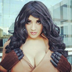 ivydoomkitty:  “Hey there” More Betty as the Rocketeer fun (Taken with Instagram)