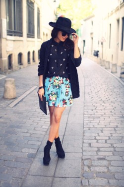 what-do-i-wear:  Vintage Hat, Olive Boutique Embellished Blouse, Romwe Floral Skirt,  Dorothy Perkins Oversized Cardigan, Zara Platform Sandals &amp; We Love Colors Socks (image: befrassy)  