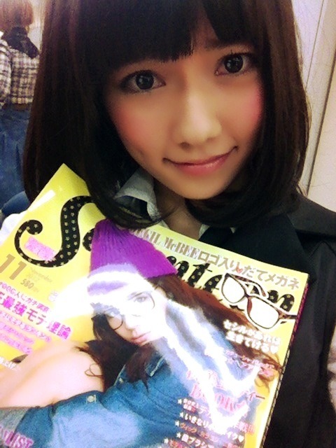 croneko:  島崎遥香 - Google+ - 今日、発売のセブンティーンに私立バカレア高校の真行寺文恵として載ってます♪