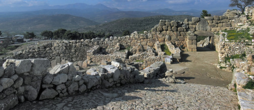 ancientart:The Lion Gate was the main entrance of the Bronze Age citadel of Mycenae, southern Greece