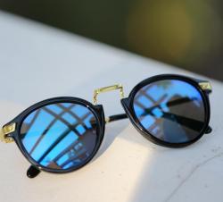 what-do-i-wear:  Free People cool cat sunglasses (image: vivaluxury)