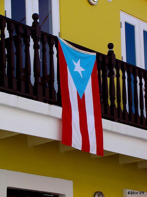 javipr:  Bandera de Puerto Rico.  Fotos Google