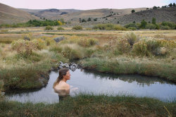 naktivated:  soakingspirit:  soakingspirit: hart mt hot spring  Oregon U.S.A., on pbase this photo in a gallery by Greg Burke  Nice remote hot spring. 