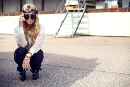 styleandpepper: follow this amazing fashion blog!!