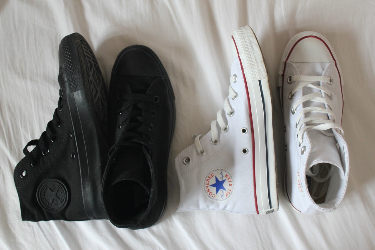 ros-yy:  la-seriene:  i want both pairs please  ♡ rosy blog ♡ 