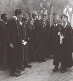 the-globet-of-fire:  9 Pictures of Harry Potter and the Prisoner of Azkaban  {£}