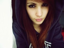 emo-girls-and-scene-girls:  http://emo-girls-and-scene-girls.tumblr.com/