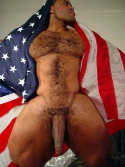 muscleaddict:  We Love America.