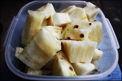 PINEAPPLE JUICE OR JUGO DE PIÑAJuice is big in Ecuador, like really, really big. Every m