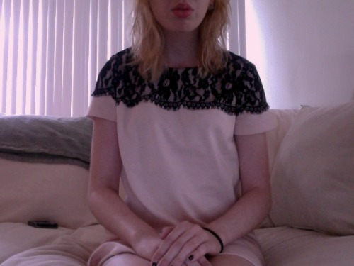 exovl:  f-ashionism:  pretty foggy pale  mixed pale