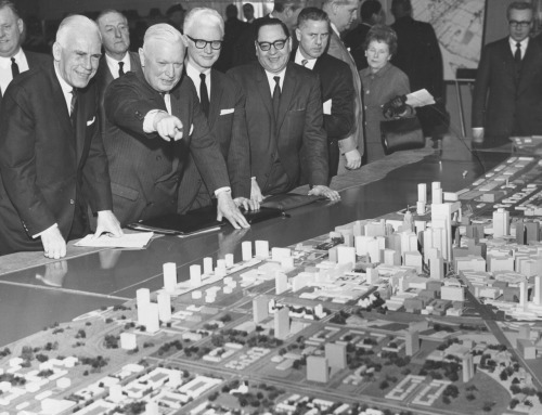 Detroit City Planning:  Raymond Perring with Walker Cisler and William Keast and Edward Cushman.