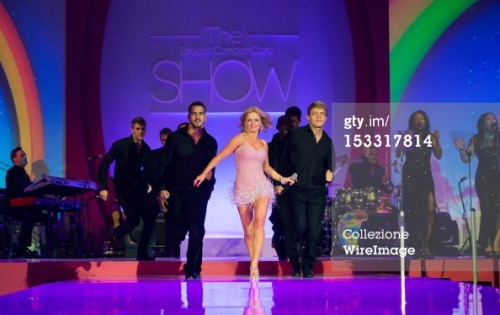 Geri Halliwell live at Breast Cancer Care Fashion Show (october 3rd 2012) GERI IS BACK!