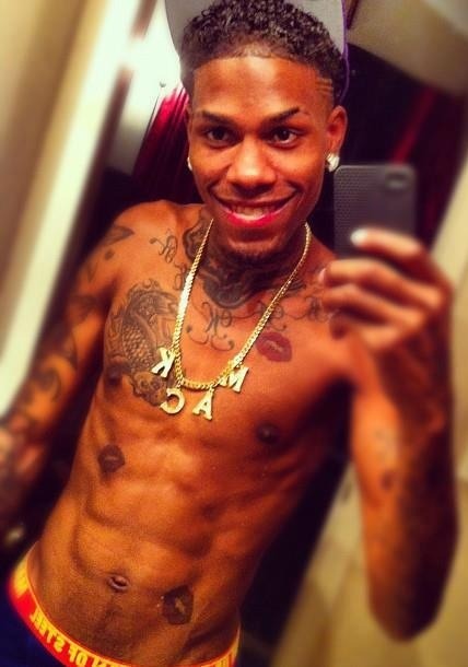 daaaangitsgreg:  lxlgeerald:  i Needa Meet up w. Him ASAPÂ !  Ooh yes ;) 