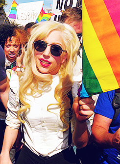 littlemonzters:  Gaga for President. End of story.
