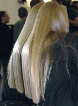 tumbledownthemountain:  Backstage Prada 