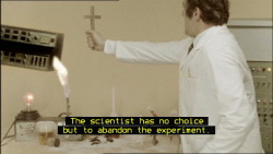 danskjavlarna:  “The scientist has no choice but to abandom the experiment”: A still from Peter Serafinowicz's Look Around You, series one. Wondering about this post?  Wait for the dissertation (TBA).For now:  Weblog ◆ Books ◆ Videos ◆ Music