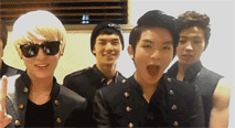teentopau:  When L.Joe talks, Ricky … 
