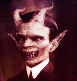 floridsoul:  Gentleman demon. 