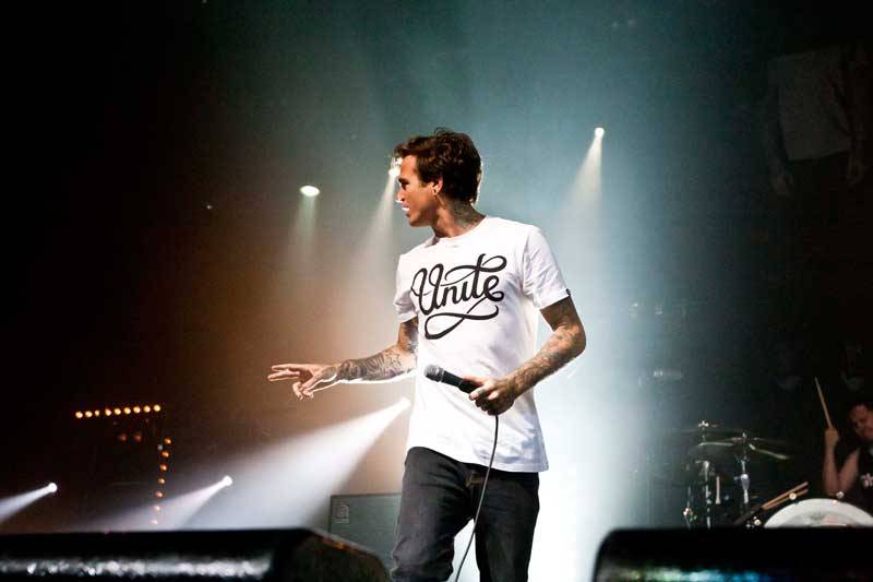 theamityaffliction:  peace dude.. 