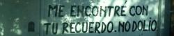 connyminaj:  javidospuntosasterisco:  poto-lml:  dont-worry-be-happy-a:  ya no.  UUUUUUUUUUUUUUUUUUUUUUUH cuidado se quiebra weon.  Solo sonreí (:  vinieron miles de recuerdos a mi mente