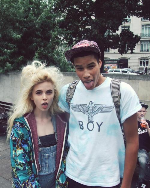 ieat-chanel:   FOLLOWING MY PASTEL/URBAN FASHION BLOG IS A GOOD LOOK ON YOU.  
