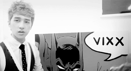  Mr. Lee explaining his artwork. 3/50 gifs of perfect vixx  