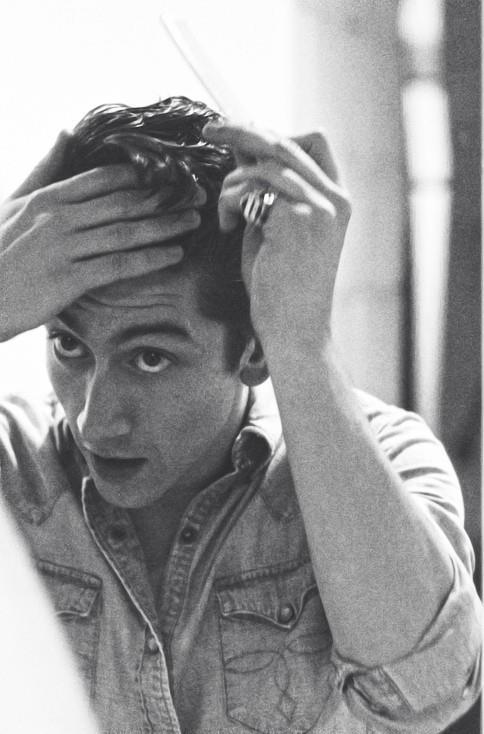 this is exactly how I look in front of a mirror rearranging my hair 