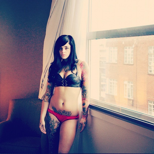 logicrovers:  finally queued up some photos from last weeks shoot with @walnutwax