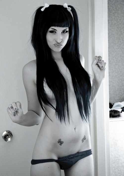 remo-nerv:  Bailey Jay
