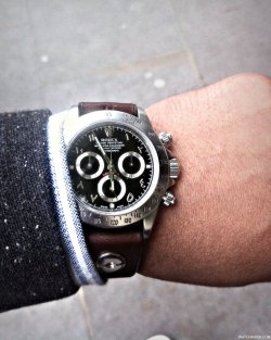 watchanish:  How’s this for awesome! Test driving a custom piece by BrevetPlus. :o A Rolex Daytona with an Arabic dial, beadblasted case and handmade leather strap…Indiana Jones eat your heart out! (apologies for the iPhone pic…where’s my iPhone