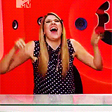 Eu vendo os posts do Tumblr: