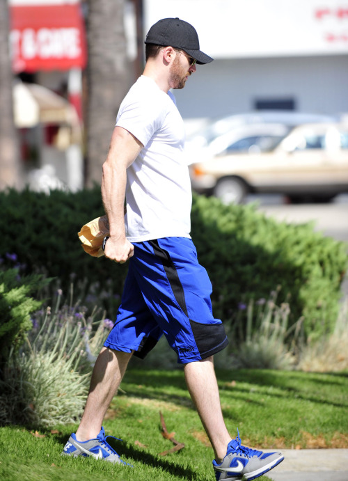 allaboutevans:  04-10-2012 |HQ| 
