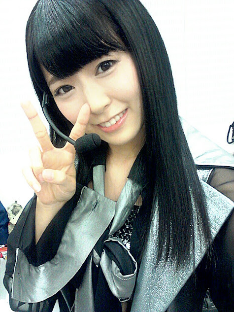 akibeya:  渡辺美優紀 - Google+ - 今日の髪型は、久しぶりにシンプルにストレートにしたよ♥