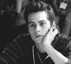 voodoopins:  THIS IS MY FACE RIGHT NOW, LOOKING AT THE NEW PICTURES OF DYLAN O’BRIEN …….
