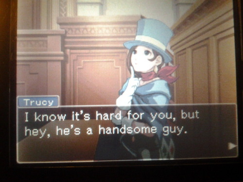 mel-meiko-mei-ling:LOL THANK YOU, TRUCY!!!!!! It gave Apollo’s look at Klaiver a whole new meaning!A