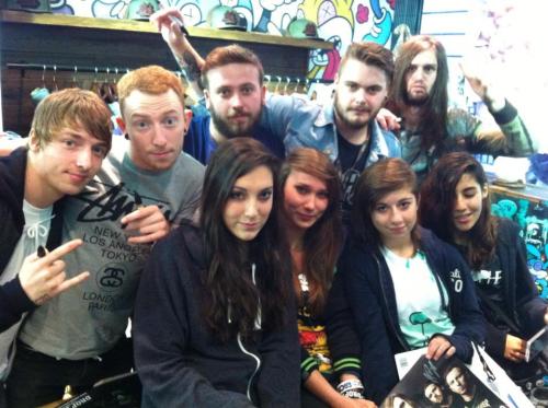 I met While She Sleeps today..oh wow (’: