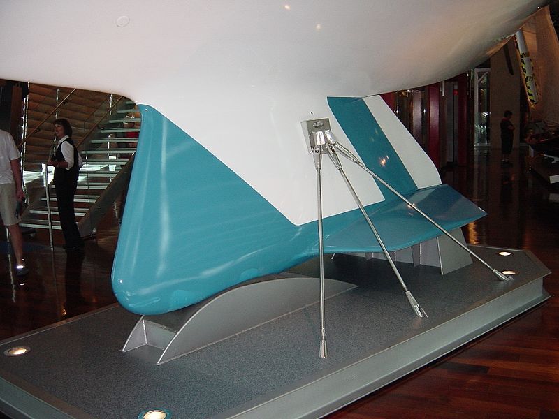 pumasailing:  The winged keel made its debut in the 1983 America’s Cup with Australia