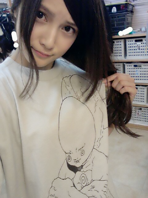 aimmmh:  入山杏奈 - Google - マジすか学園3始まるよ！ リアルタイムで見るよーん♡ バスタオル準備！バスタオル必須！