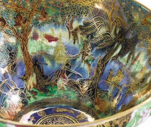 beardbriarandrose:A Wedgwood Fairyland Lustre bowl, c1920