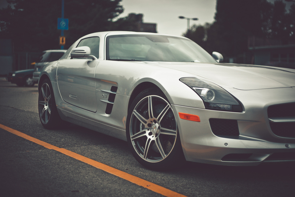 automotivated:
“SLS (by nzadrafi)
”